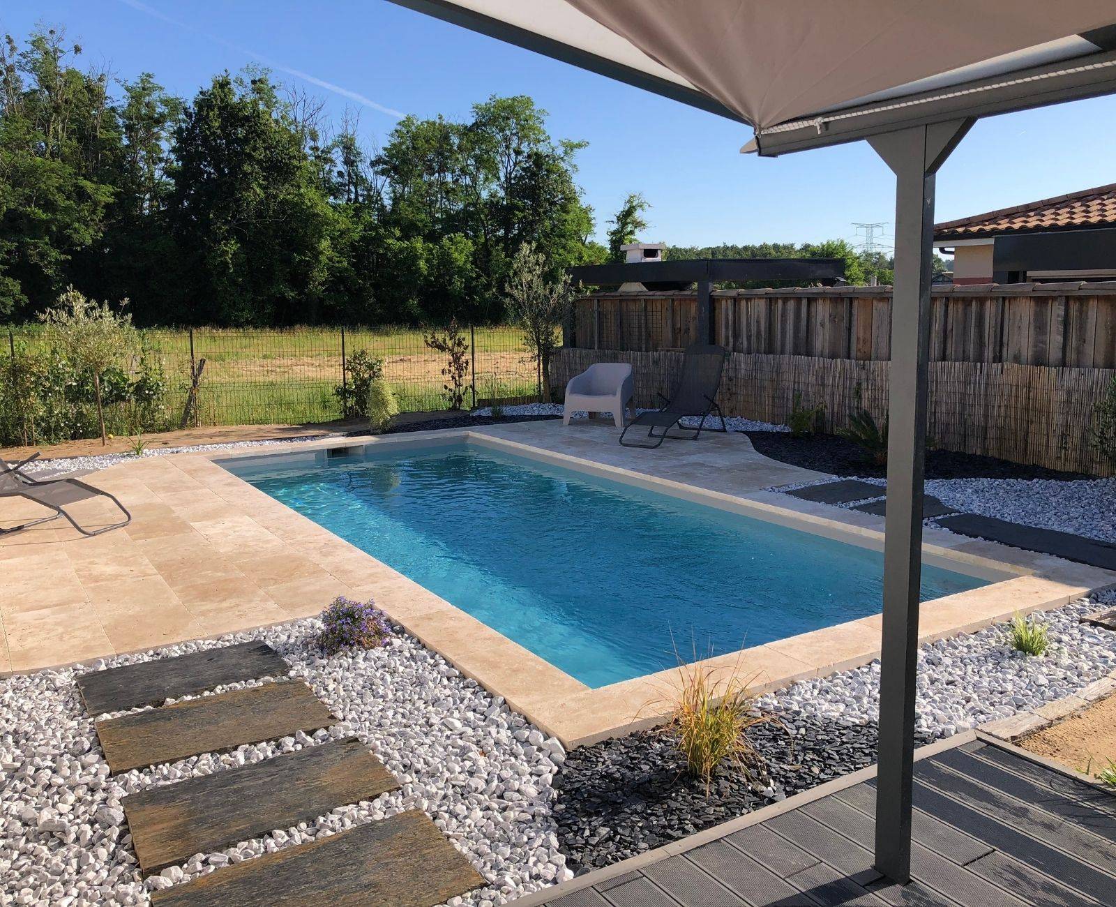Modèles et formes de piscines en béton à Bordeaux (33)